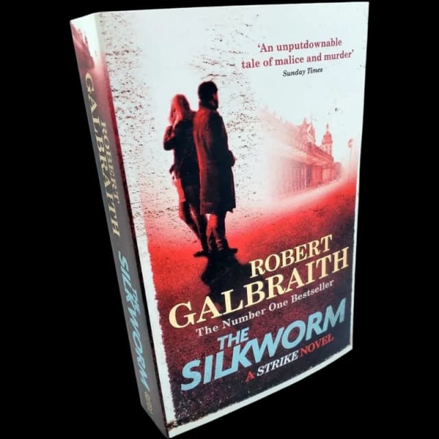 The Silkworm (A Cormoran Strike Novel) A5